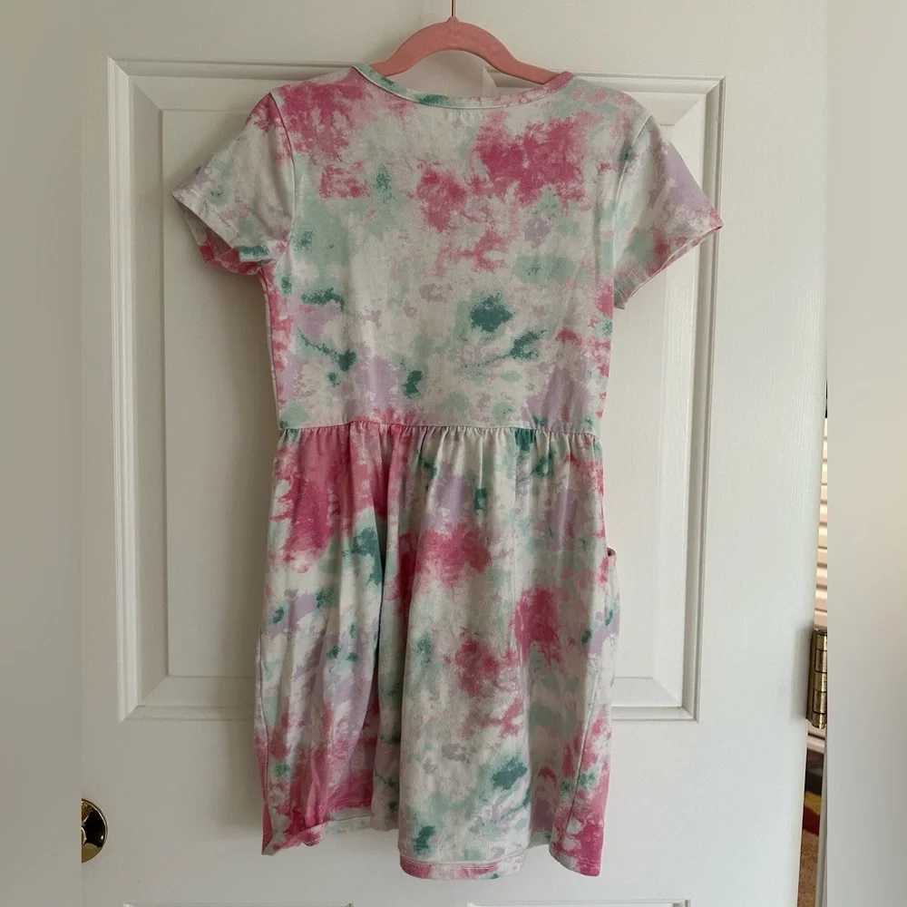 Cat & Jack Tie-Dye Kids Dress, size medium